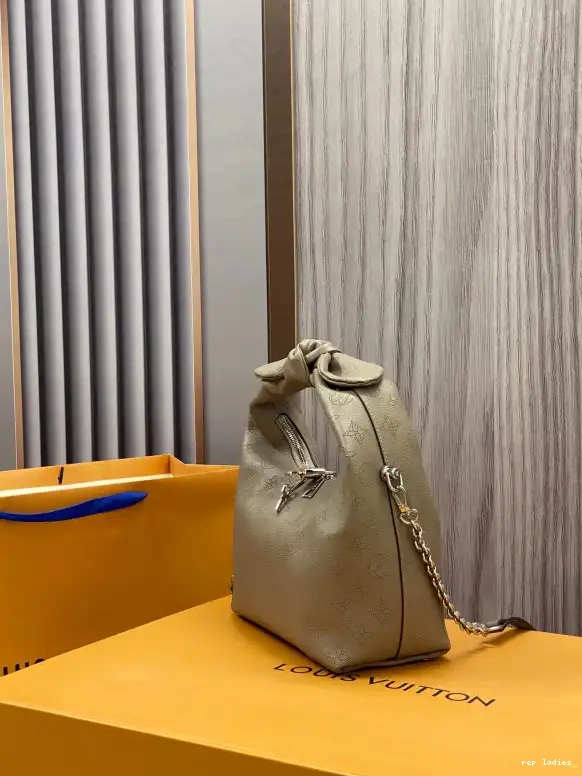 Cheap WHY PM KNOT LOUIS VUITTON 0507